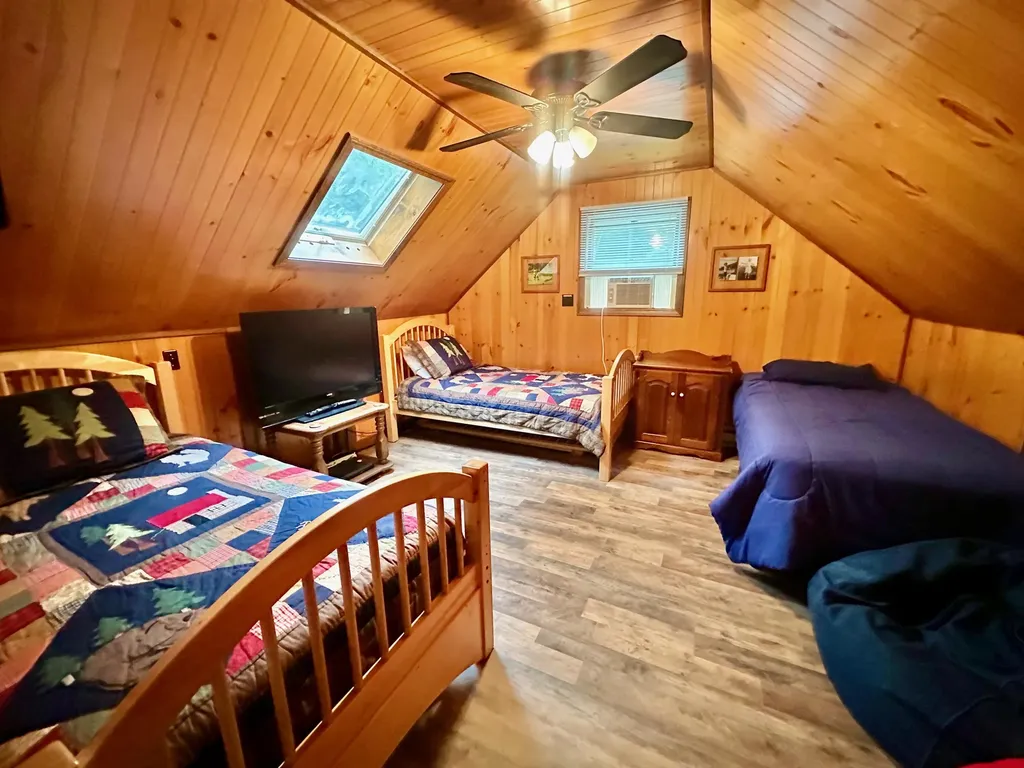 23 North Woods Road Vienna ME 04360