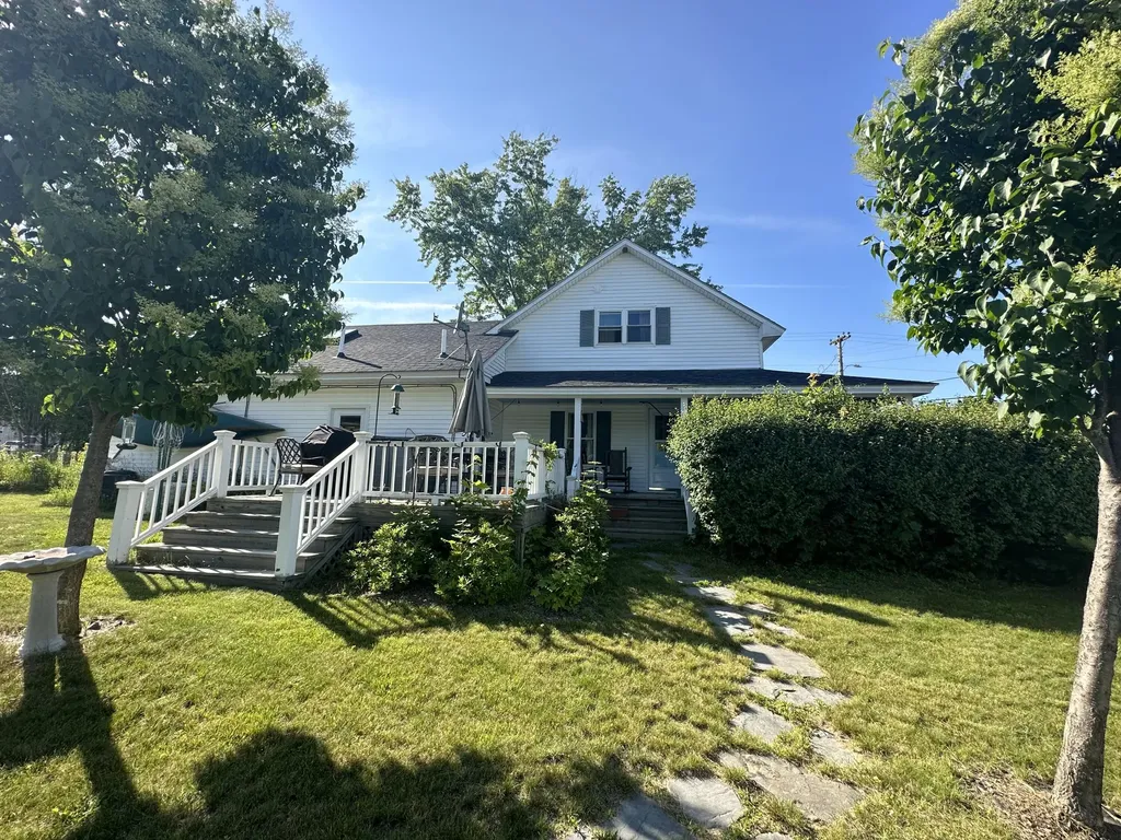 106 Knox Street Millinocket ME 04462