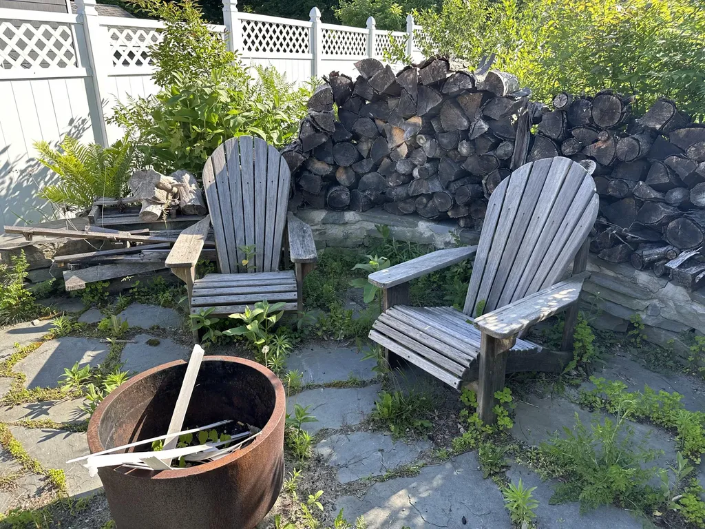 106 Knox Street Millinocket ME 04462