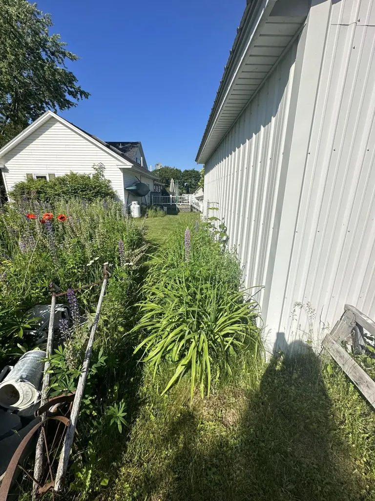 106 Knox Street Millinocket ME 04462