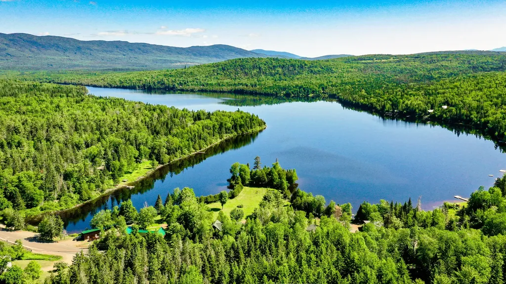 3385 Main Street Rangeley ME 04970