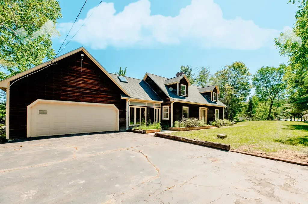 3385 Main Street Rangeley ME 04970
