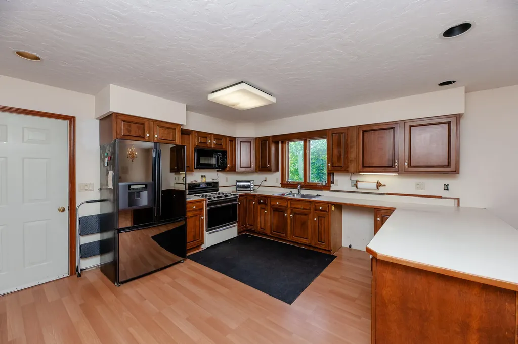 3385 Main Street Rangeley ME 04970