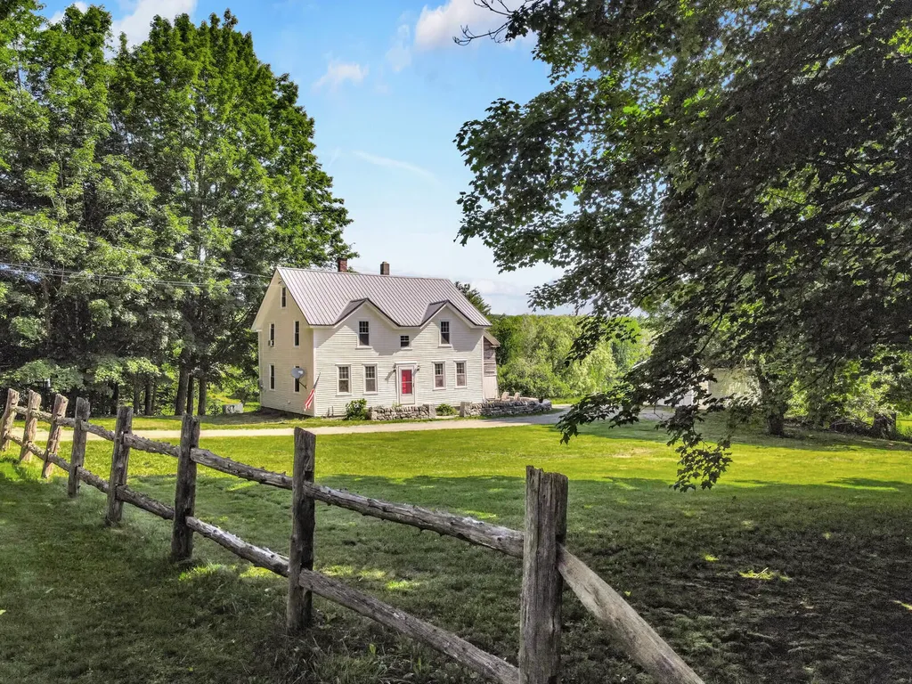 53 Damascus Road Carmel ME 04419