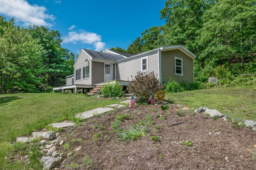 312 Meadow Road Woolwich ME 04579