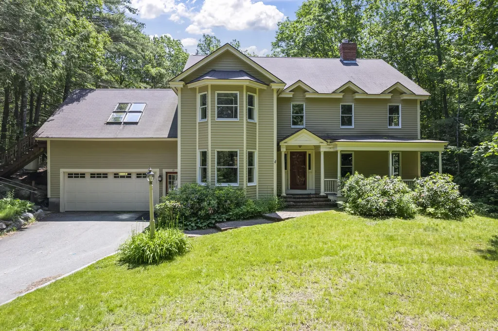 119 Highlands Farm Road Yarmouth ME 04096