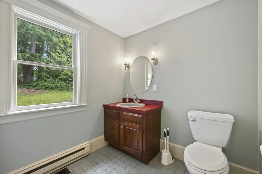 119 Highlands Farm Road Yarmouth ME 04096