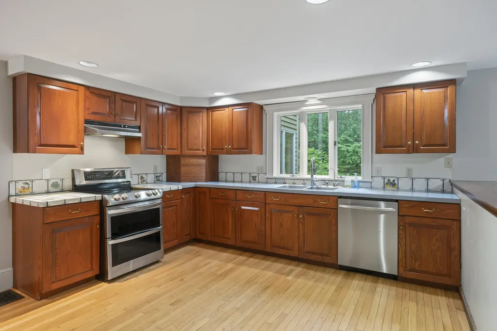 119 Highlands Farm Road Yarmouth ME 04096