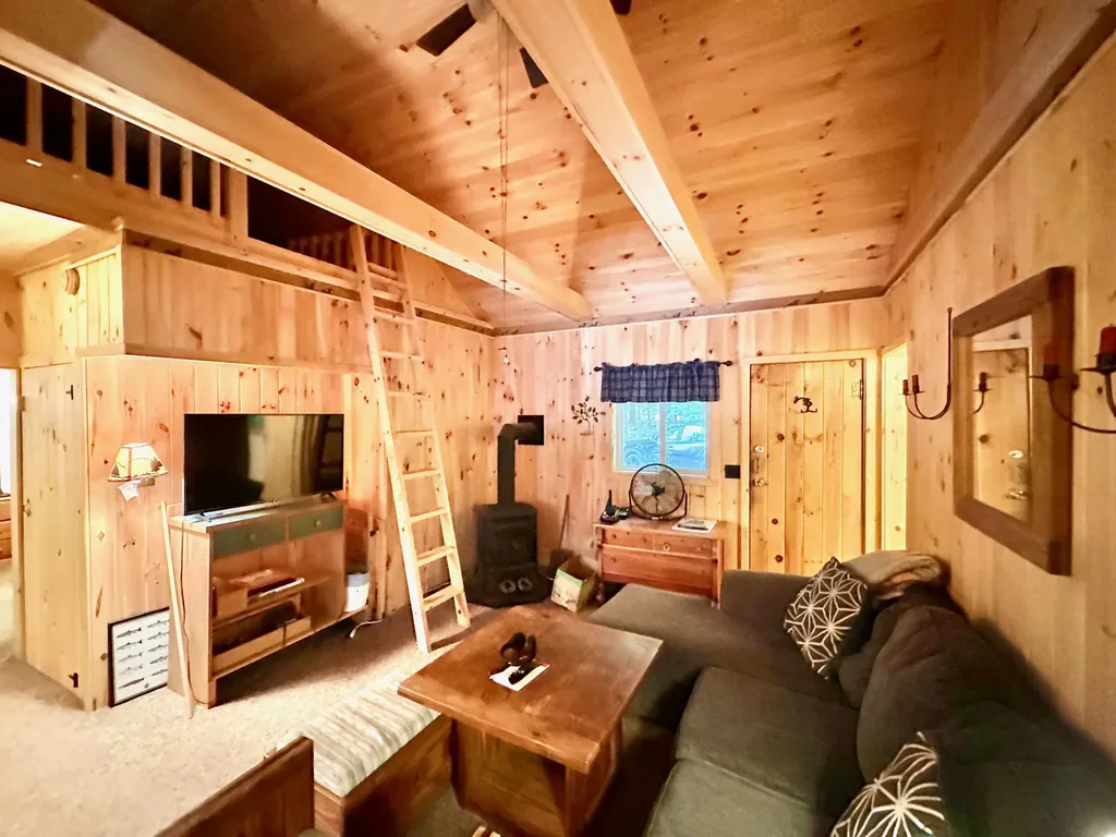 10 Fellows Farm South Road Fayette ME 04349