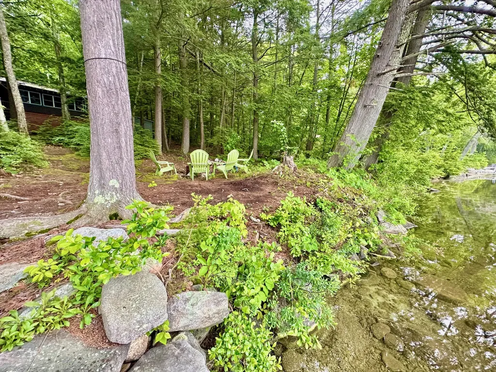 10 Fellows Farm South Road Fayette ME 04349