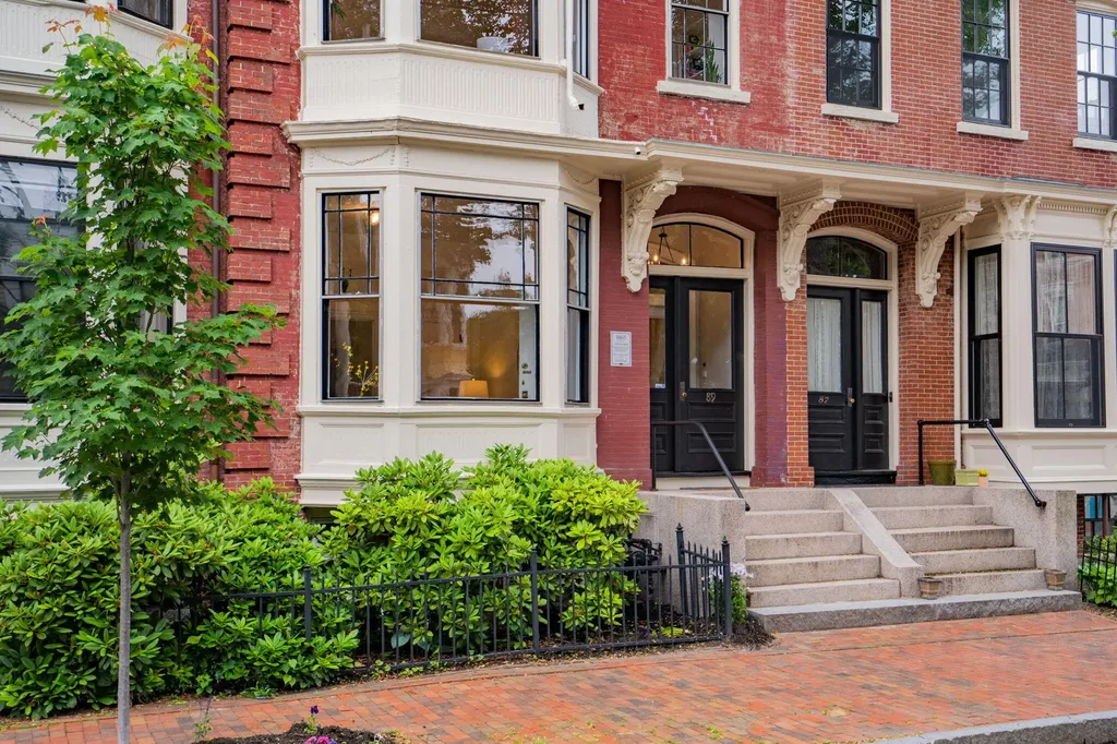 89 Pine Street Portland ME 04102
