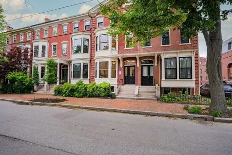 89 Pine Street Portland ME 04102