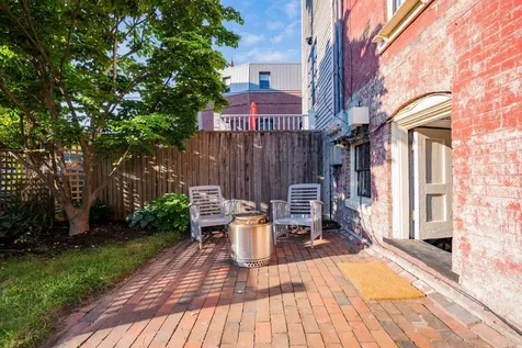 89 Pine Street Portland ME 04102