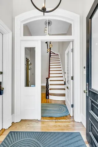 89 Pine Street Portland ME 04102