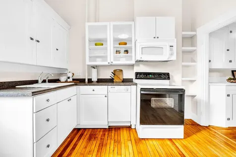 89 Pine Street Portland ME 04102