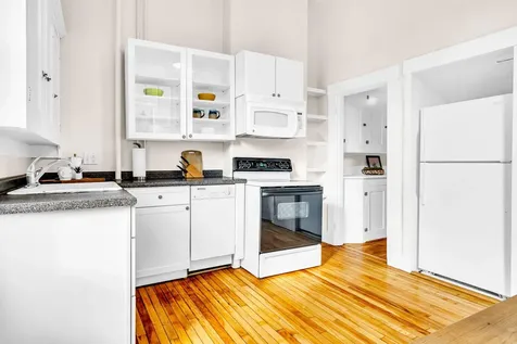 89 Pine Street Portland ME 04102