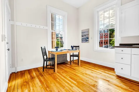 89 Pine Street Portland ME 04102