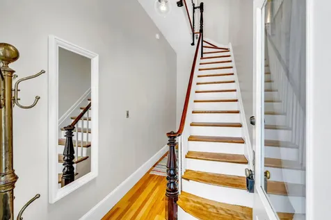 89 Pine Street Portland ME 04102