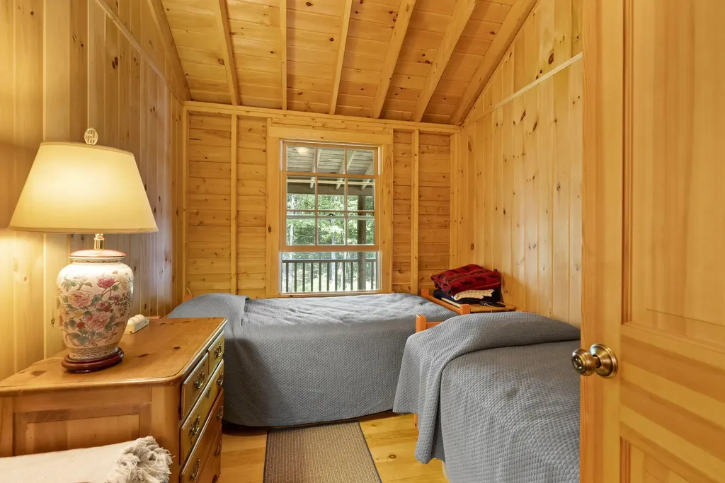 231 North Road Chebeague Island ME 04017