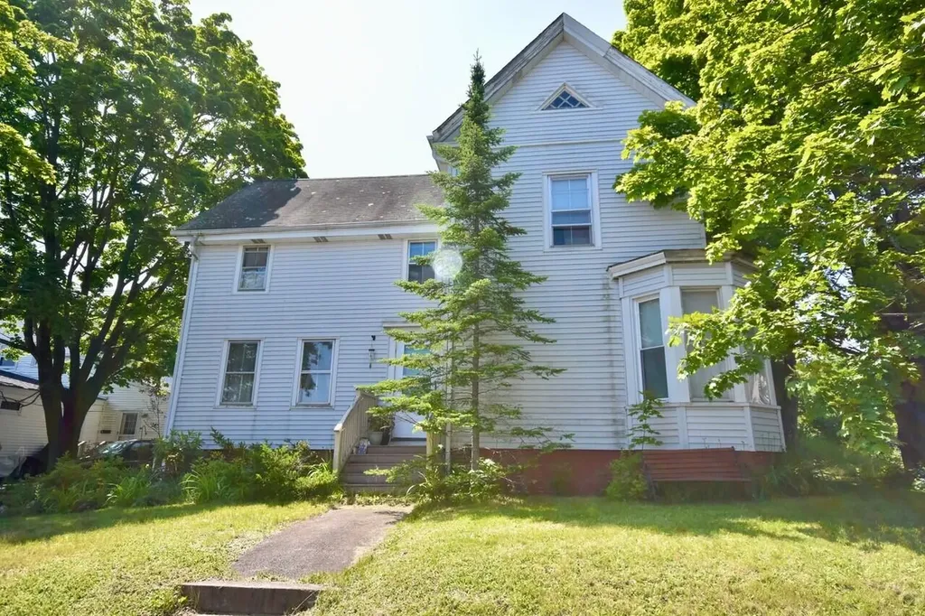 34 Revere Street Portland ME 04103