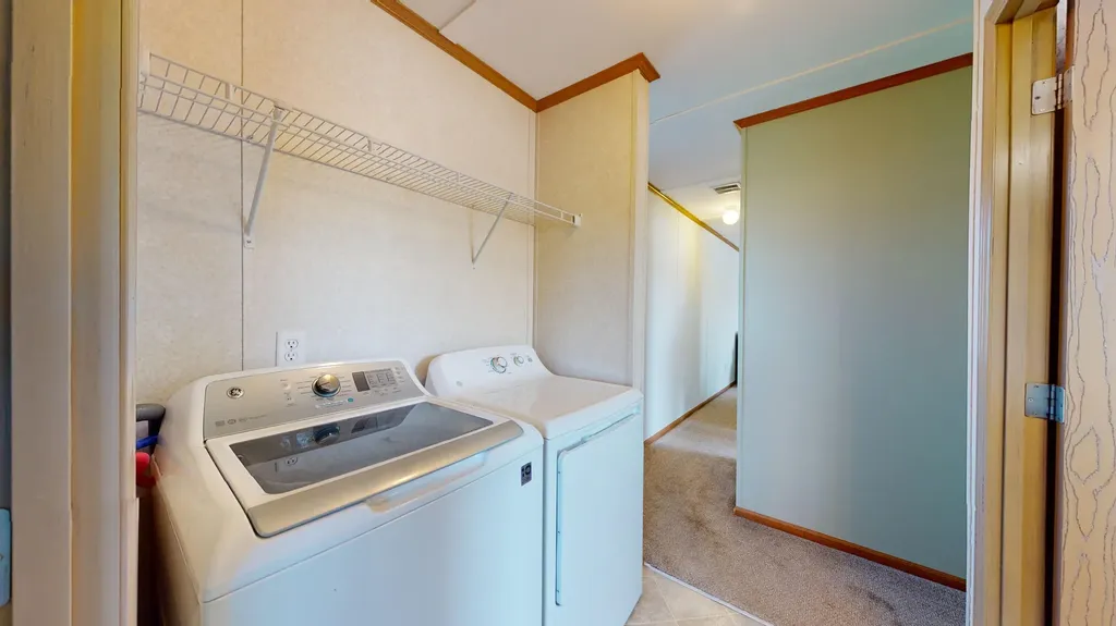 20 Joshs Way Poland ME 04274