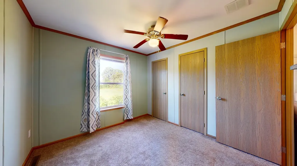 20 Joshs Way Poland ME 04274
