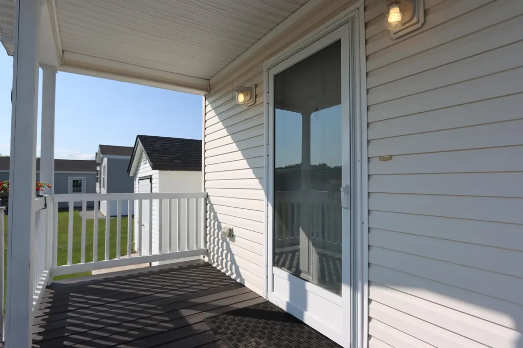 20 Joshs Way Poland ME 04274