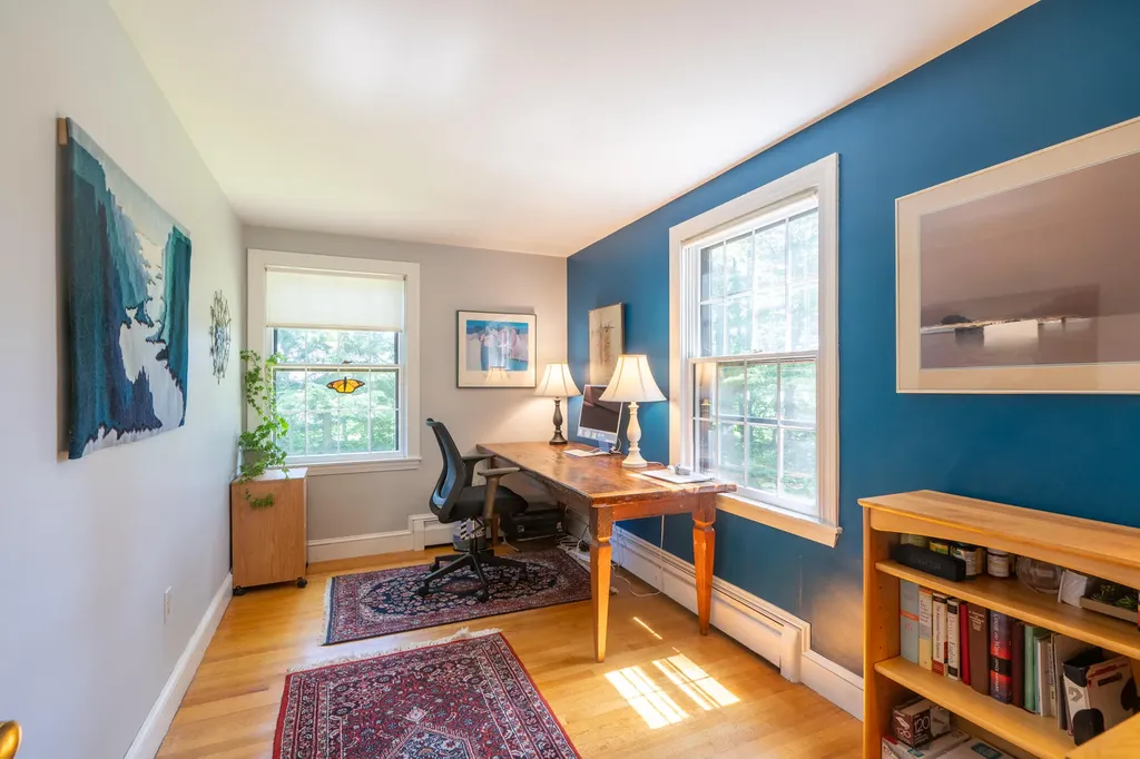 14 Lawn Avenue Cumberland ME 04021