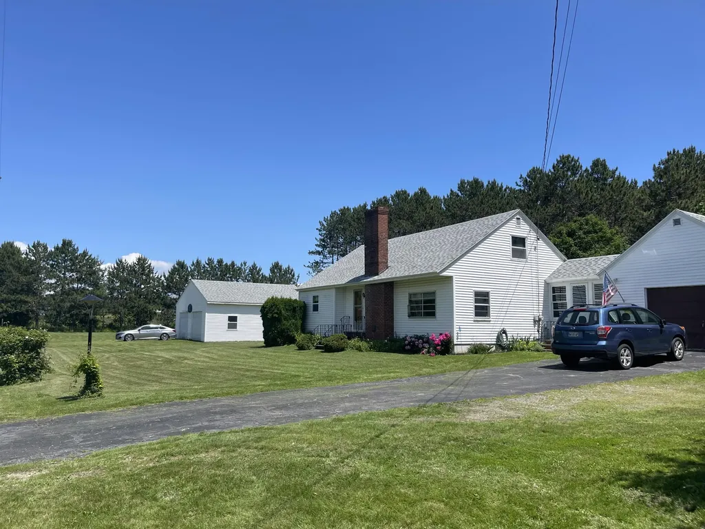198 Lincolnville Avenue Belfast ME 04915