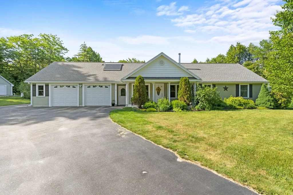 12 Natalie Lane Windham ME 04062
