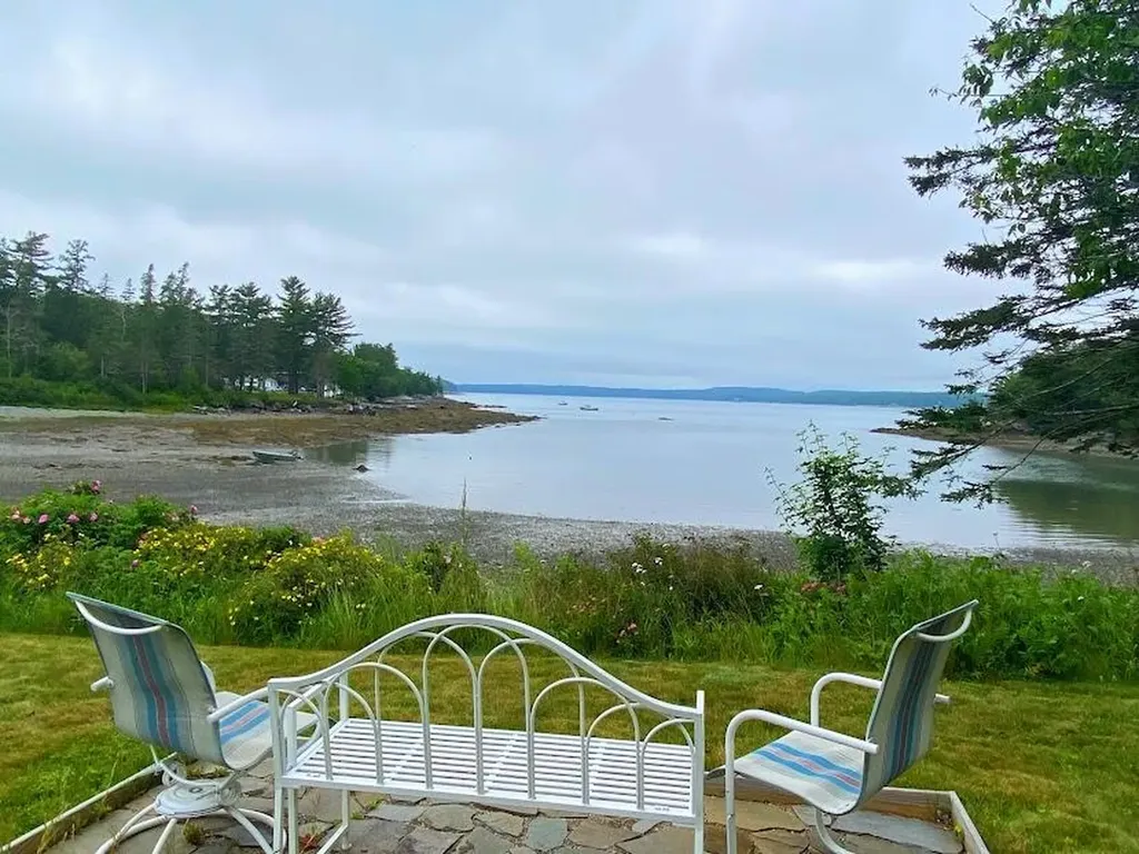 111 Old Bar Harbor Road Bar Harbor ME 04609