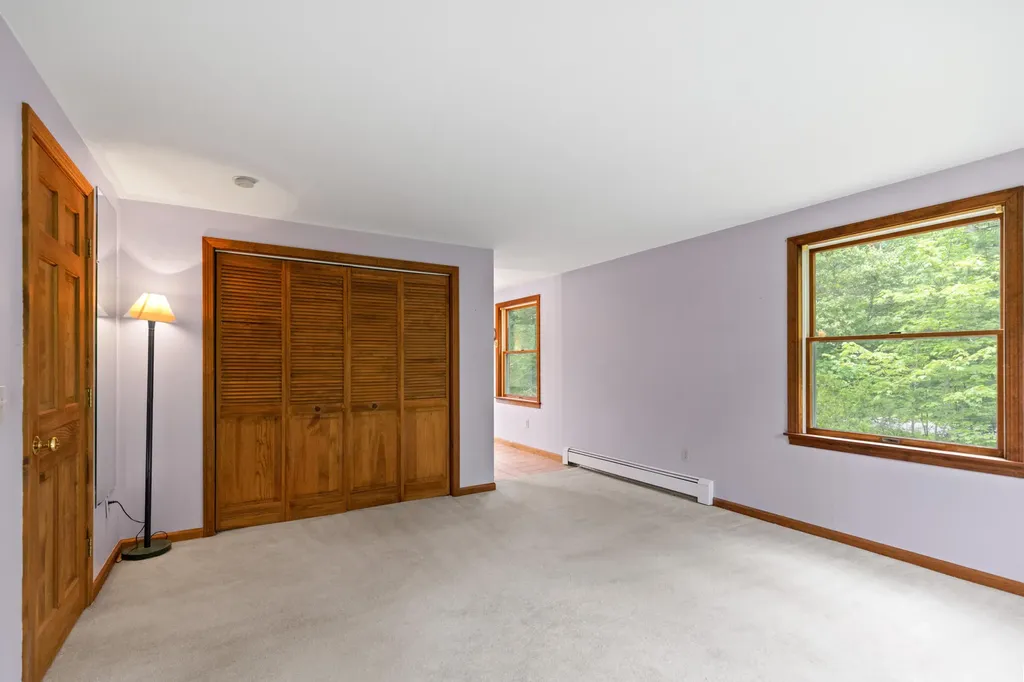 4 Howard Lane Wiscasset ME 04578