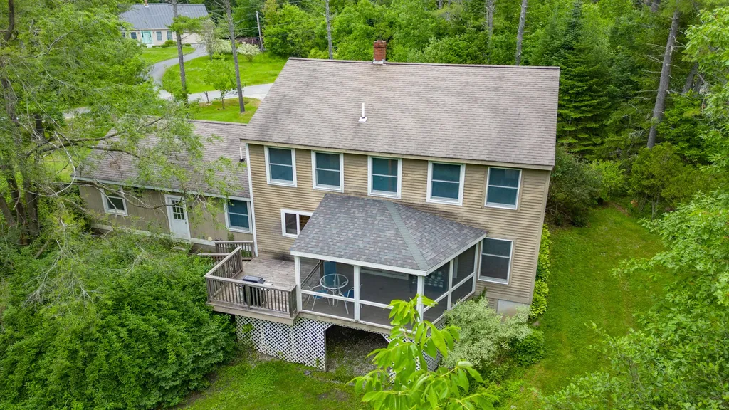 4 Howard Lane Wiscasset ME 04578