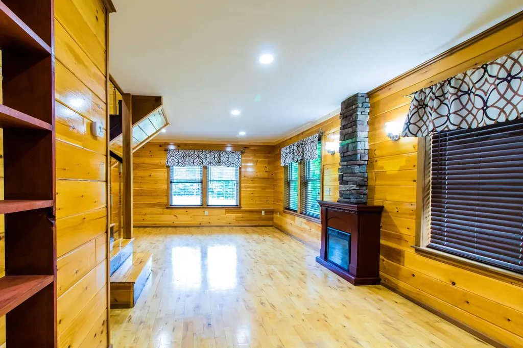 786 Waterford Road Norway ME 04268