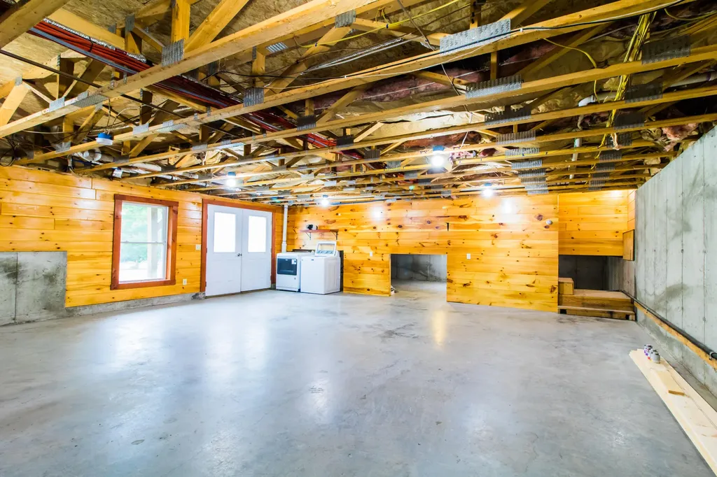 786 Waterford Road Norway ME 04268