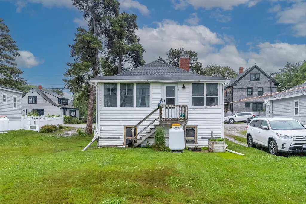 22 Jones Creek Drive Scarborough ME 04074