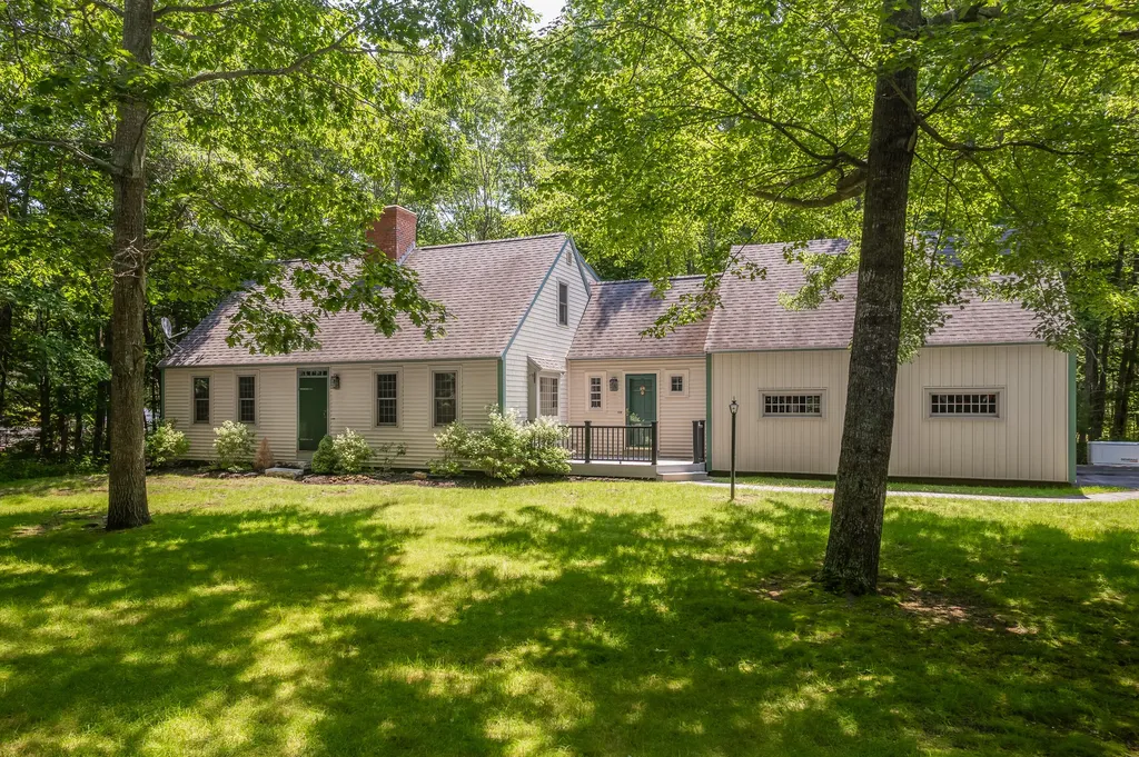 29 Riversedge Drive York ME 03909