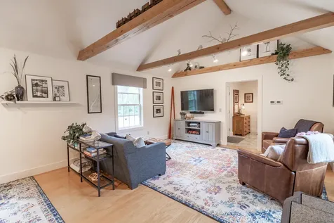 1223 River Road Bowdoinham ME 04008