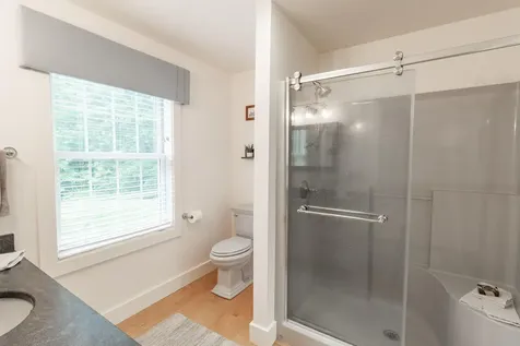 1223 River Road Bowdoinham ME 04008