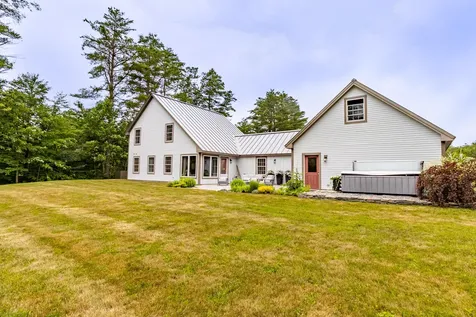 1223 River Road Bowdoinham ME 04008