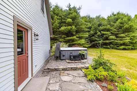 1223 River Road Bowdoinham ME 04008