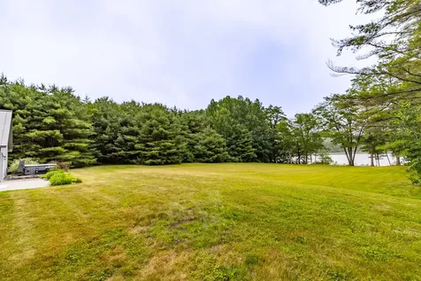 1223 River Road Bowdoinham ME 04008