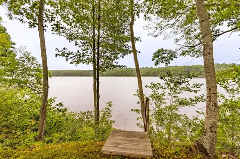 1223 River Road Bowdoinham ME 04008