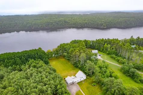 1223 River Road Bowdoinham ME 04008