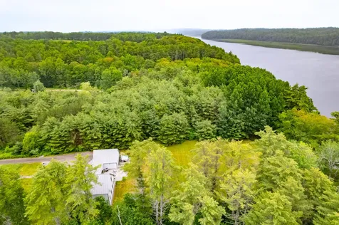 1223 River Road Bowdoinham ME 04008