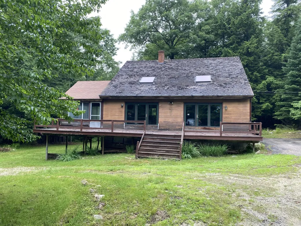 136 Highland Park Road Fryeburg ME 04037