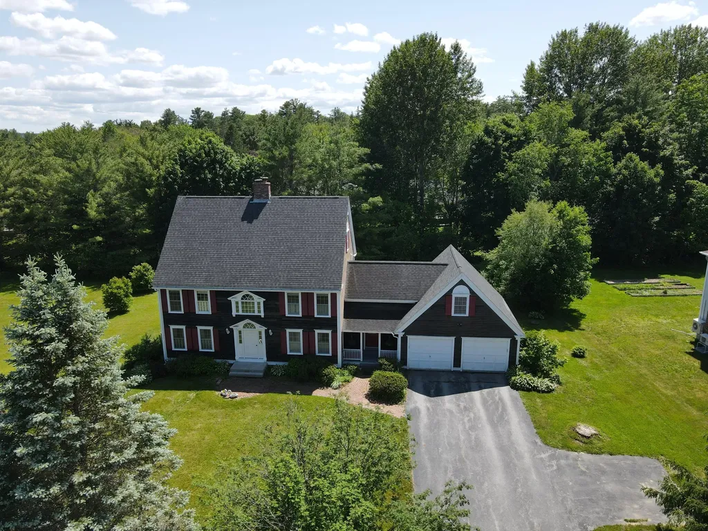 11 Page Place Orono ME 04473