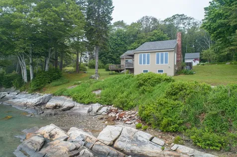 79 Minott Shore Road Brunswick ME 04011