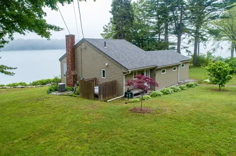 79 Minott Shore Road Brunswick ME 04011