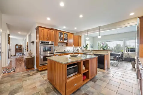 29 Mill Lane Castine ME 04421